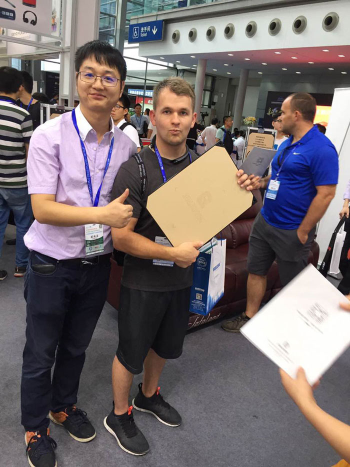 英嘉尼隱形音響V2