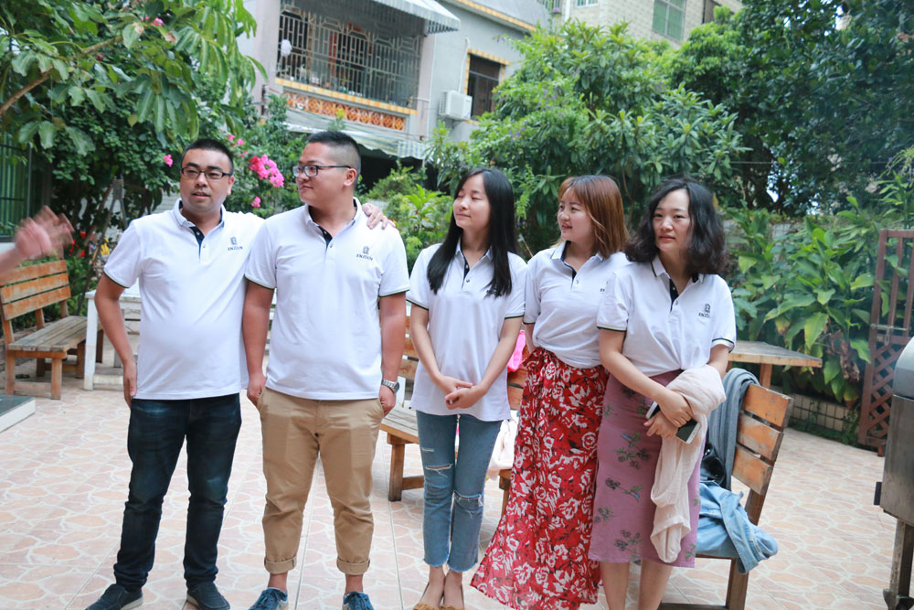 英嘉尼隱形影院贛州體驗(yàn)店涂總一行人