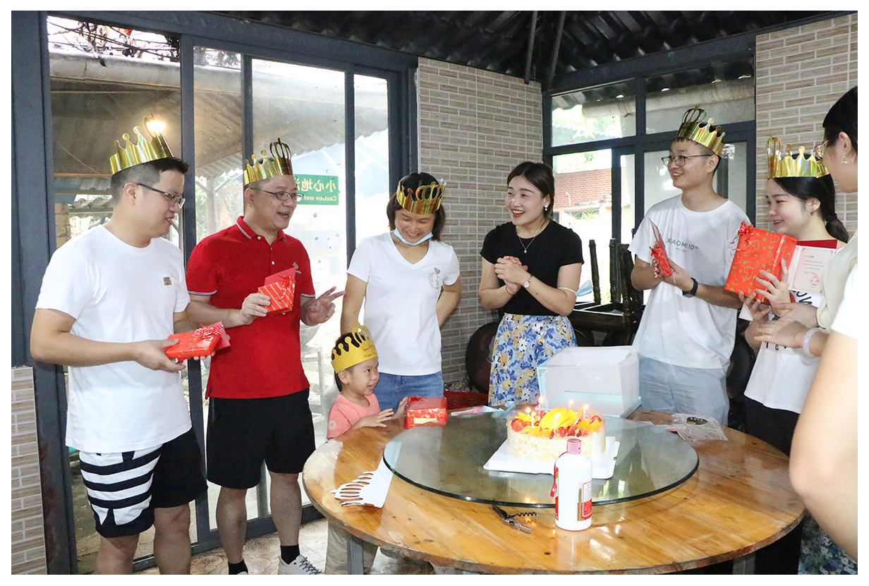 第三季度生日會(huì)